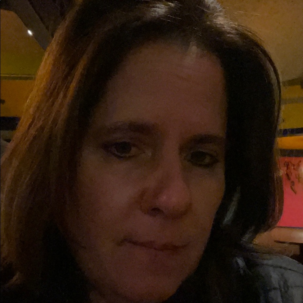 Meet your Posher, Renee